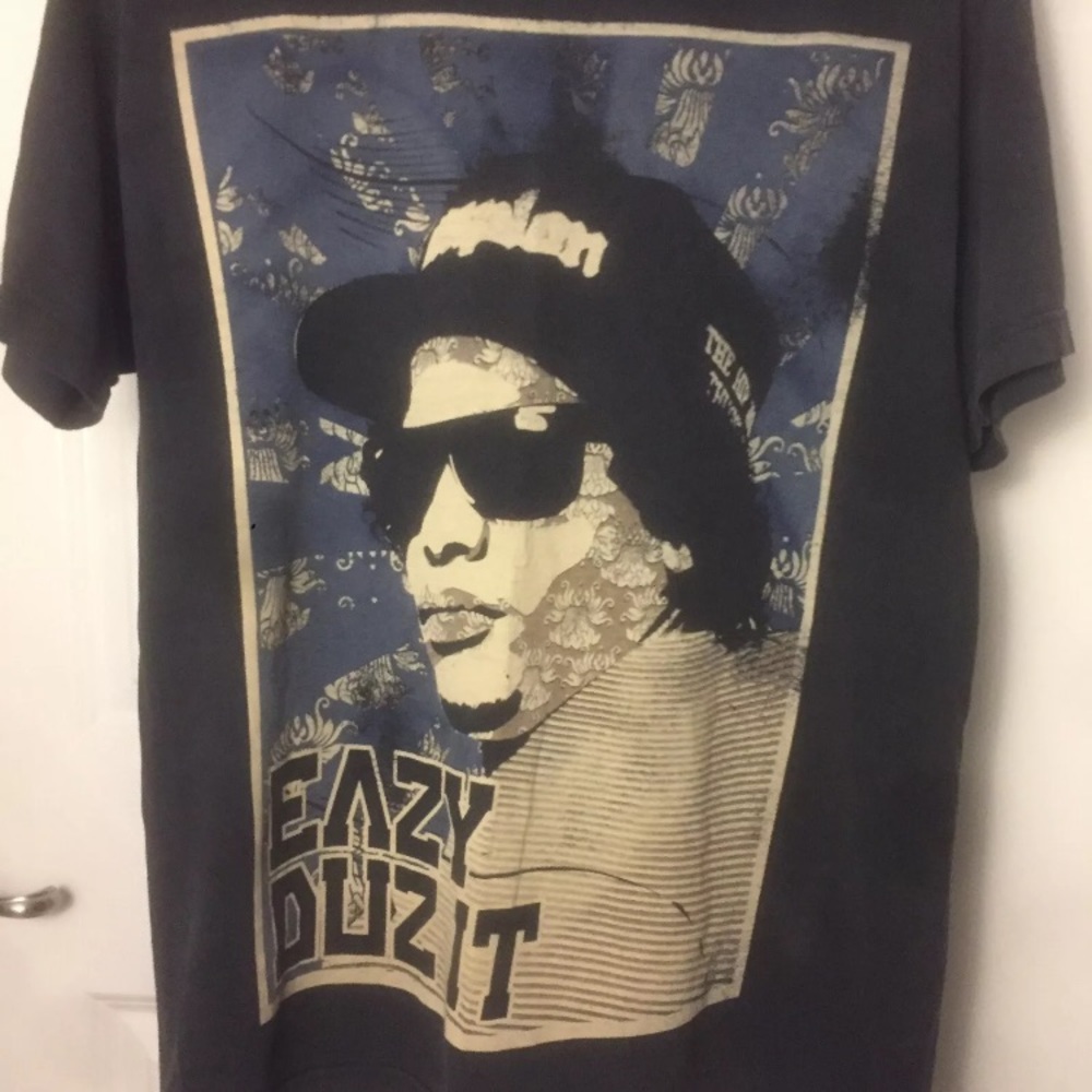 Ruthless Records 06’ Eazy E Compton S/S Tshirt - image 2